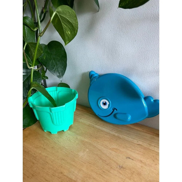 Narwhal and Sand Castle sand toys - Picture 1 of 7